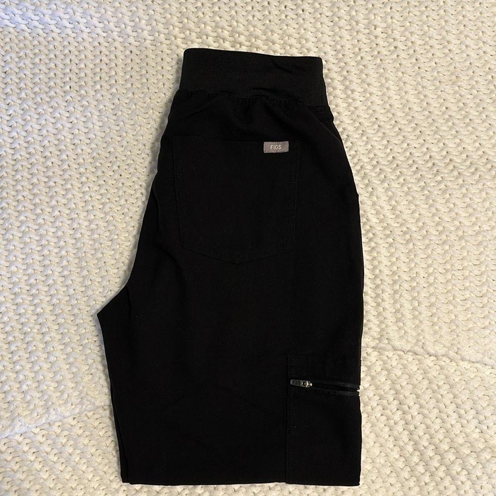 Wearfigs Scrubs
